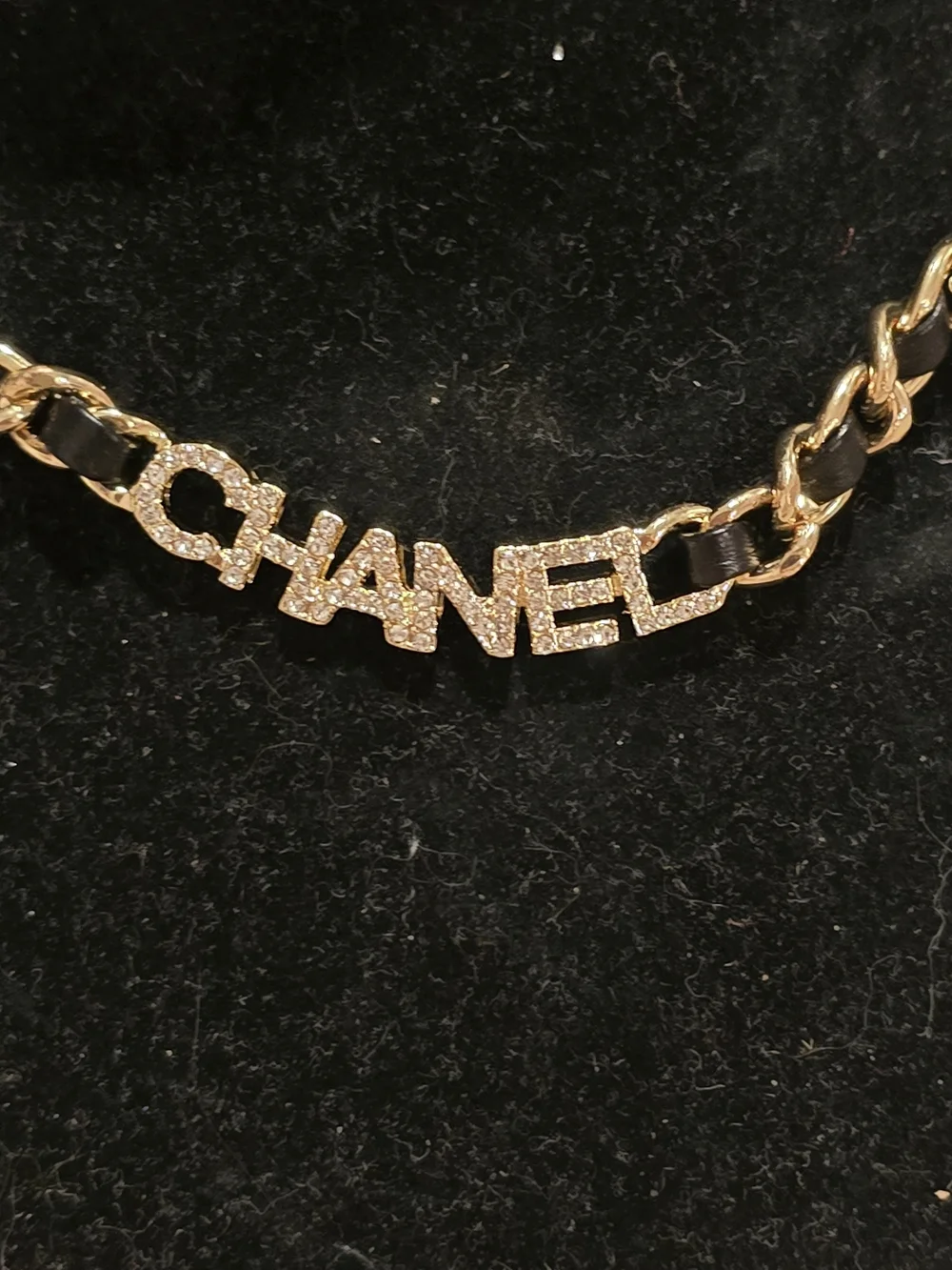 CHANEL 18kgp Gold Chain Logo Necklace - Women's Designer Jewelry